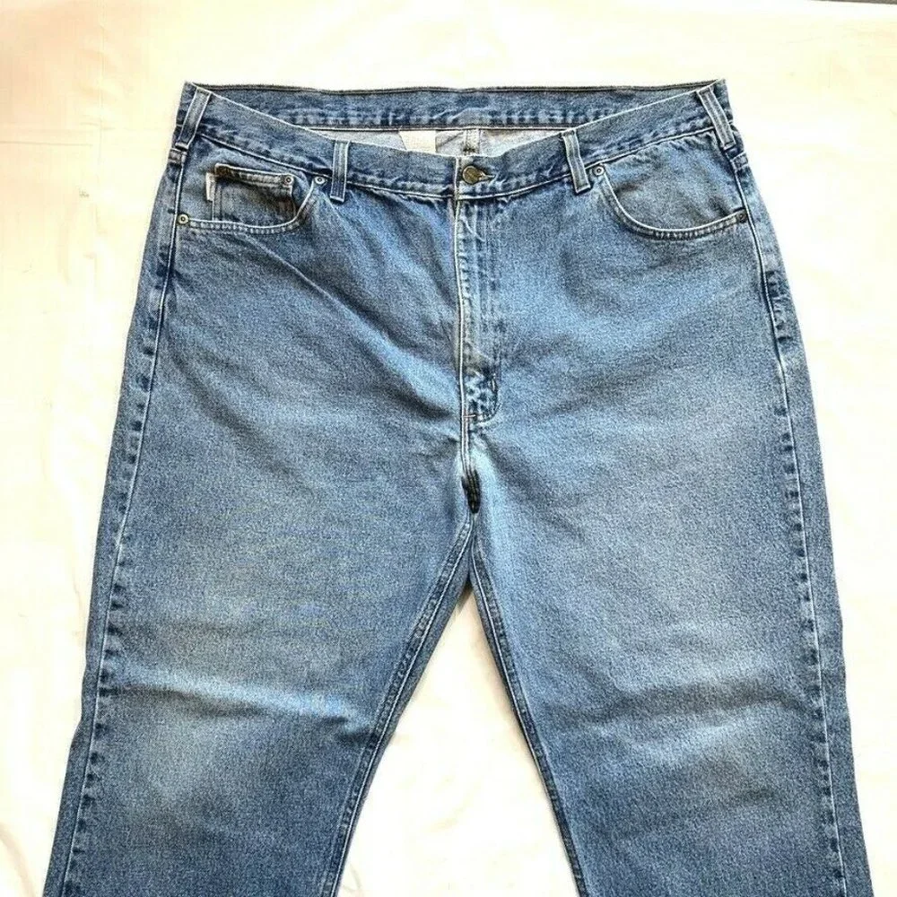 Carhartt Traditional Fit Jeans B18 DST Mens 42x32 Relaxed Medium Blue Wash Denim